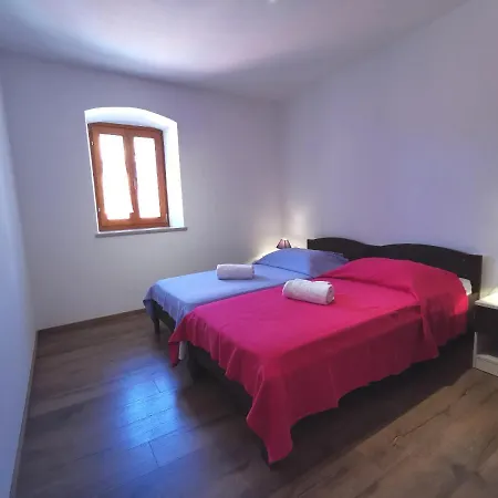 Apartment Paola No Contact Check In *
